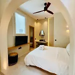 マトージャンニ Mykonos Town