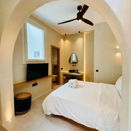 Matogianni Mykonos Town