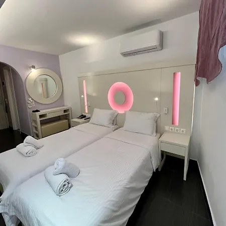 マトージャンニ Mykonos Town