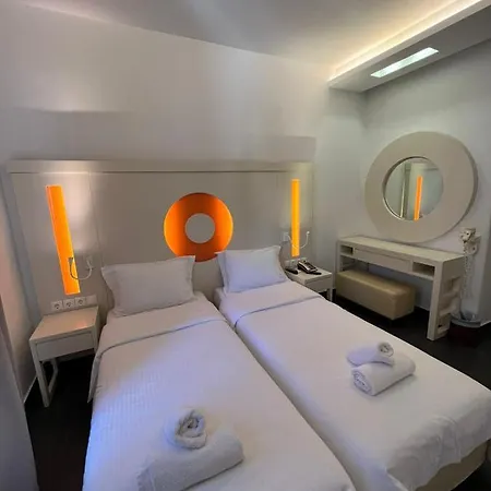 Matogianni Otel 2*